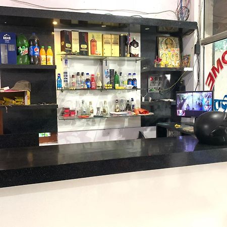 Subha Laxmi Hotel & Lodge Bahāsi エクステリア 写真
